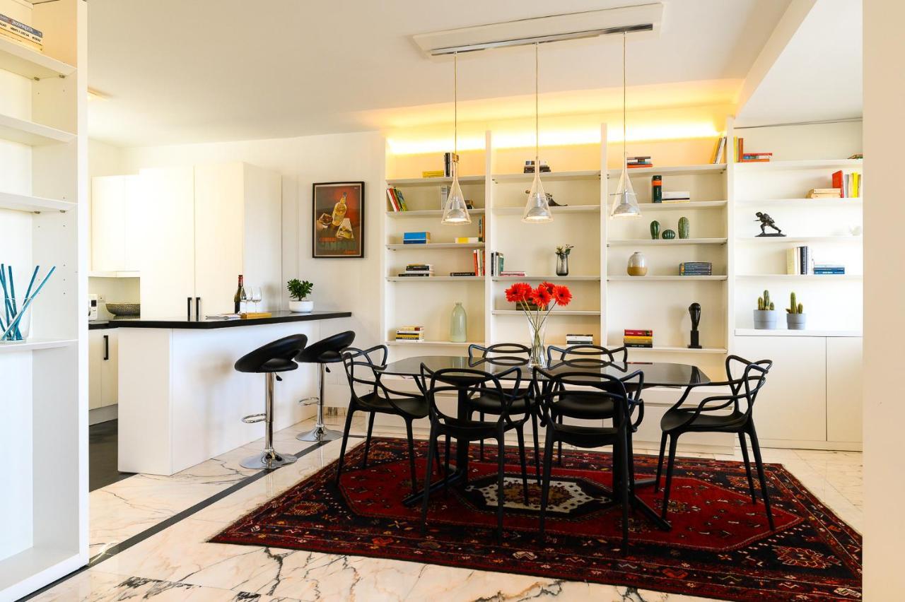 Peaceful Penthouse With Garage By Ndp Rent Apartman Róma Kültér fotó