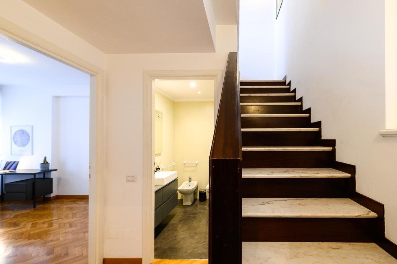 Peaceful Penthouse With Garage By Ndp Rent Apartman Róma Kültér fotó